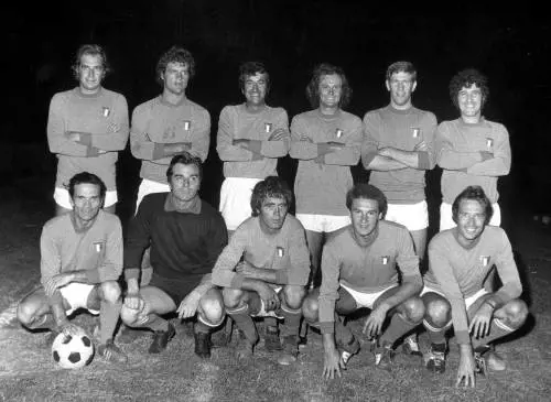 Pasolini calciatore in trasferta a Londra dribblava Chaucer