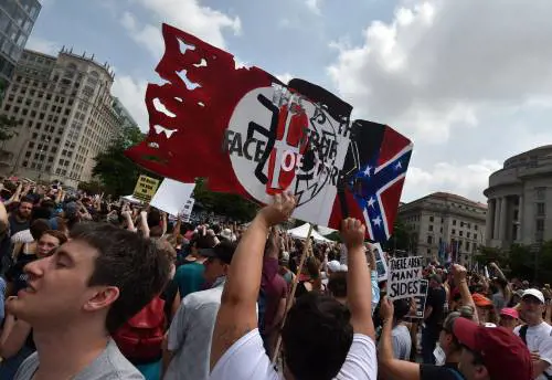 Washington, tensioni per manifestazione dell'ultradestra