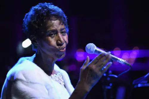 La regina del soul Aretha Franklin è "gravemente malata"