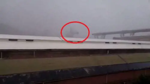 Genova, il momento in cui crolla il ponte