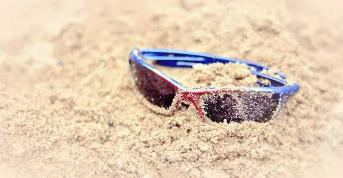Ecco quali sono gli oggetti più dimenticati in spiaggia