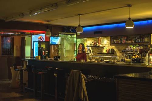 Addio spaccio e illegalità Fioriscono i cannabis club