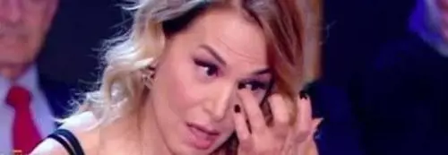 La D'Urso si commuove in diretta a Pomeriggio 5