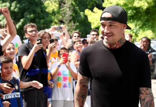 La "pazza" serata di Nainggolan e Corona in discoteca