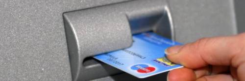Dite addio al codice pin: servirà l'impronta digitale per pagare con bancomat e carta di credito