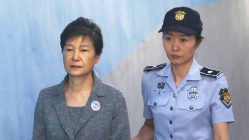 Corea del Sud, Seul condanna ex-presidente Park per corruzione