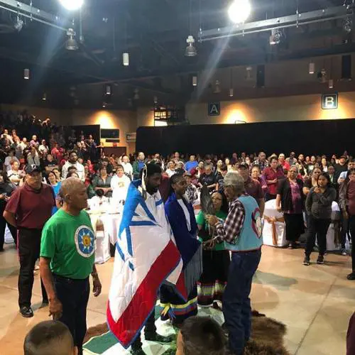 Da stella del basket a Sioux Lakota: ora Kyrie Irving è "Piccola montagna"