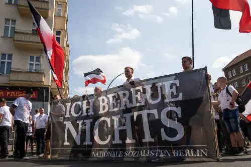 Germania, accusati di omicidio. E scatta la caccia ai migranti