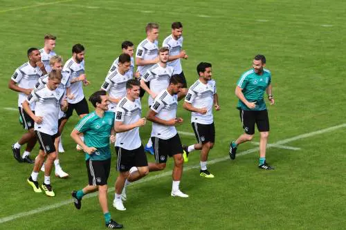 "La squadra? È offensivo": e la nazionale tedesca cambia nome