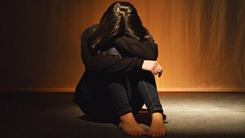 Marocco, 17enne rapita e stuprata da branco
