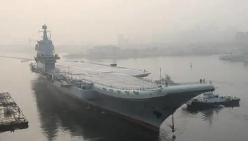Cina, test in mare per il Gruppo da Battaglia della portaerei Shandong