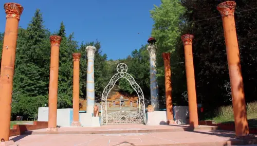 Damanhur, la comunità misteriosa che vive ai piedi delle Alpi