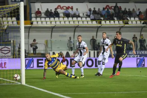 Che brividi col Parma Super Mario lancia una Juve senza Joya