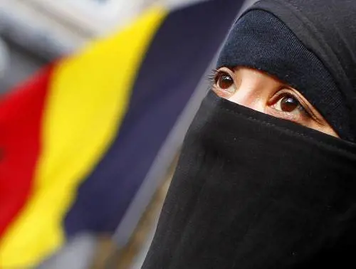 Belgio, presentata legge per bandire il partito islamista