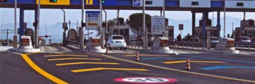 "Autostrade spa assassini", il blitz dei gilet gialli a Genova