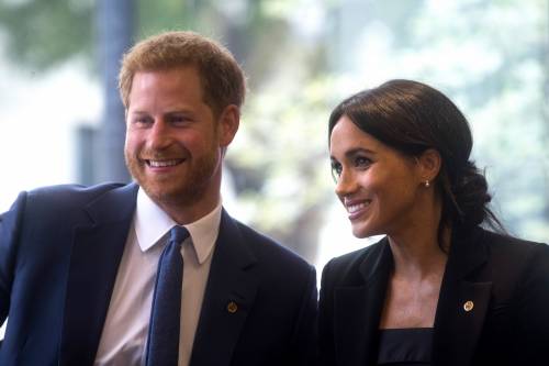 Meghan e Harry rincuorano i bambini malati