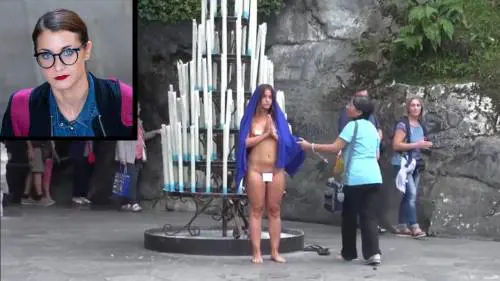 Deborah de Robertis sarà denunciata per il nudo della grotta di Lourdes
