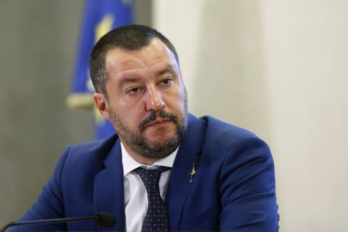 Follia dei giudici: sequestrata la Lega