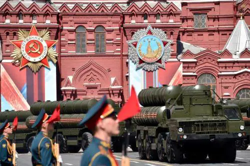 La Turchia vuole gli S400 russi. E scatta la vendetta degli Usa