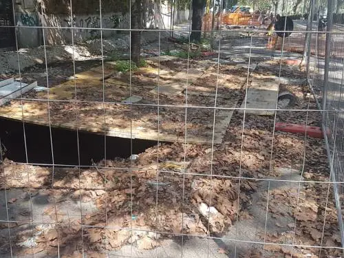 Voragini e crepe, a Roma c'è un quartiere che sta sprofondando