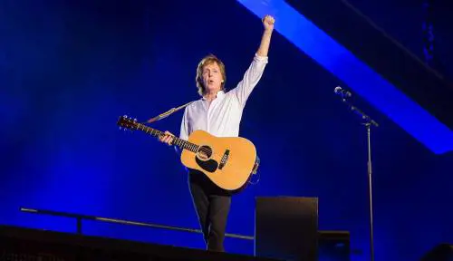 Paul McCartney, concerto a sorpresa per il lancio del nuovo album 