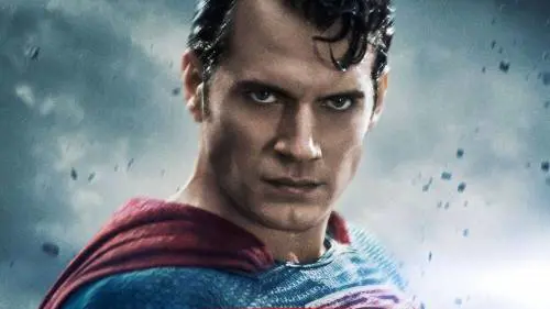Superman: caos alla DC. Henry Cavill è fuori dal progetto? 