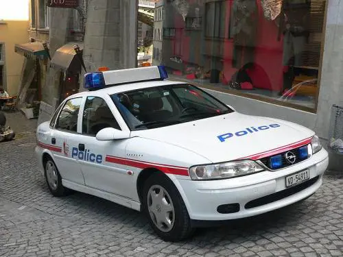 New York, tre bambini accoltellati in un centro accoglienza 
