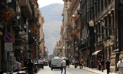 Il centro storico di Palermo visto da via Maqueda
