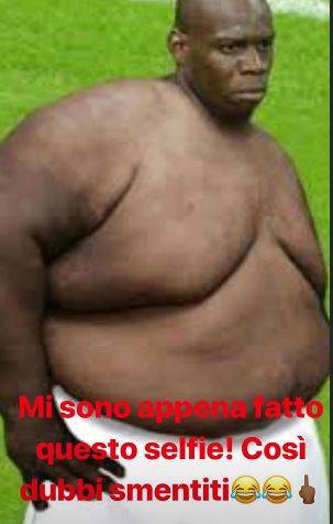 Balotelli: "Io multato perché grasso? Guardate che fisico che ho"