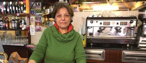 La barista pro migranti riceve donazioni per oltre 9.300 euro in quattro giorni