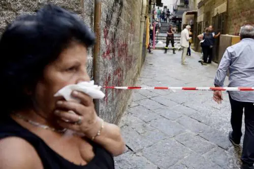 Per fermare lo sfratto fa esplodere la casa. E uccide la mamma