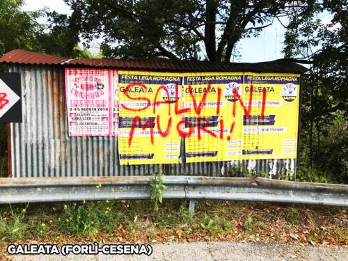 "Salvini muori": la scritta choc contro il ministro