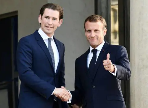 L'Europa processa l'Italia: "Non paghiamo per loro"