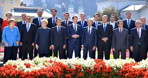 Migranti, l'Ue non si smuove: il vertice è un buco nell'acqua