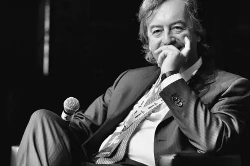 "Uno chef mi spiegava i vaccini, mi son detto: ora basta tacere"