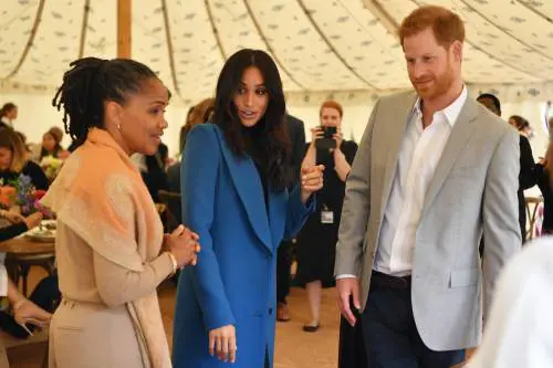 Meghan Markle, la mamma arriva a Londra