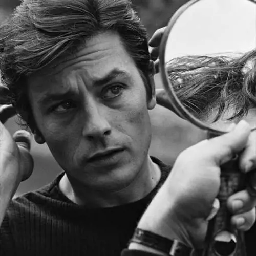 Alain Delon a 82 anni dice addio al cinema