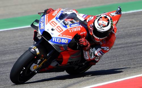 Moto Gp, Lorenzo attacca: ''Colpa di Marquez se non sono al massimo''