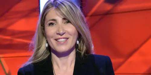 La Prestipino rincara la dose: "Salvini spieghi perché Bossi è in Parlamento"