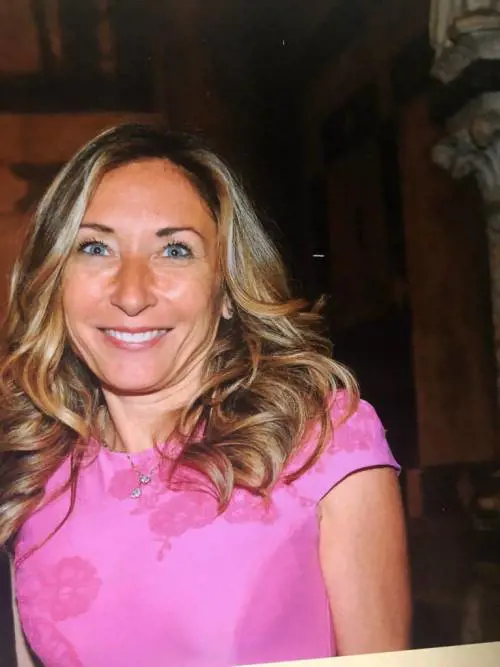 "Io moglie e madre tutta Chiesa e pallone"