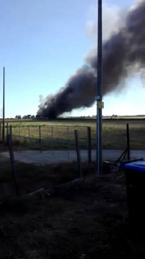 Venezia, va in fiamme il centro profughi di Cona 
