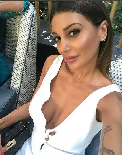 Cristina Buccino seducente sui social