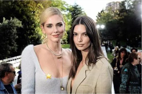 Chiara Ferragni, incidente osé a Parigi