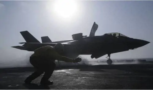 I Marine portano in battaglia l'F-35B