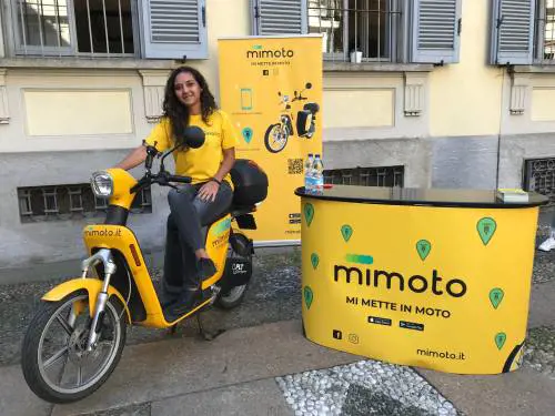 Scooter elettrici e lavaggi auto a secco, anche il terziario è sempre più verde