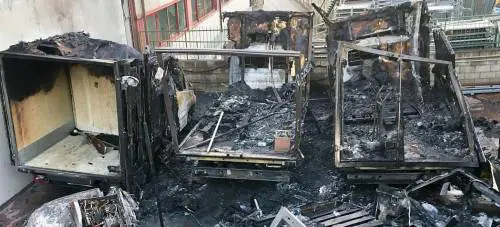 Rogo di 7 camion nell'Imperiese, attentato a ditta di foodservice