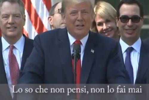 Trump deride la giornalista: "Lo so che non pensi, non lo fai mai"