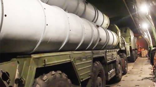 Haftar adesso schiera gli S300. Così esplode la guerra in Libia