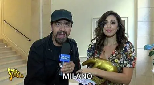 Belen riceve il tapiro e si lascia scappare una frase hot: "Non mi serve solo un cuore"