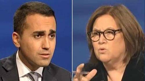 "Di Maio si dimetta", "Cercasi giornalista": scontro Annunziata-M5s